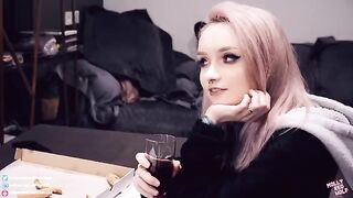 She realized her dream of sex with her girlfriend in a steamy session