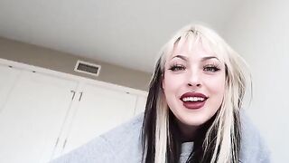 Girlfriend’s persuasive CEI, a popular and exclusive content