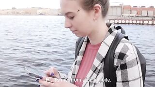 The guy did not expect to see a naked girl in the first date