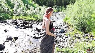 A hot girl wanted sex with a guy and he satisfied her need