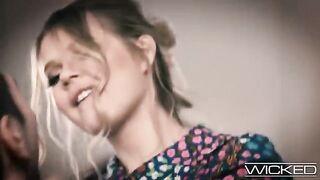 A young blonde babe gets a cock from the Southern comfort