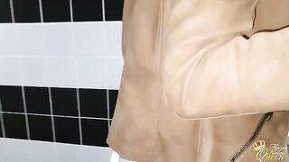 Public toilet fuck with a brunette hottie