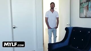 Alix Lynx gets her pussy filled with sticky cum by lucky guy