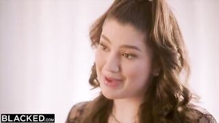 Alyx satisfies her sugar daddy with a gorgeous body