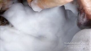 The blonde is horny and fucks in the bath tub