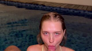 A Californiababe would like to have a dick in her pussy