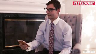 Gina Valentina seduces a lawyer into a wild foursome with her friends