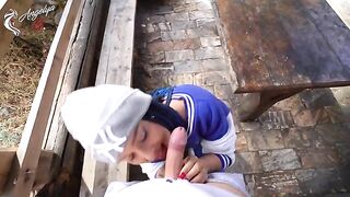 A sexy girl made blowjob for her lover in nature