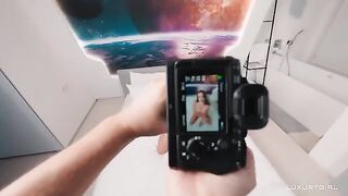 I borrowed a photographer's dick to shoot my wet pussy