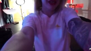Behind the scene with Wet Kelly - Masturbating during filming
