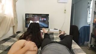 I fucked a sexy gamer girl with big tits, she’s hot!