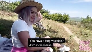 Babe has sex with a stranger on the city streets