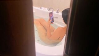 Spying on my stepsister in the jacuzzi, I fucked her hard