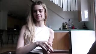 The step daddy checked the strength of the vagina of his baby in a provocative role-play scene
