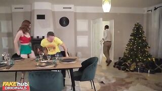 The seductive step mom fucked with her step-son at Thanksgiving