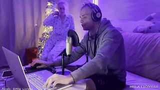 A gamer guy gets his cock sucked by a hot stepmom