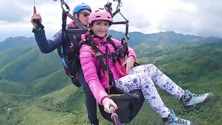 Squirt while paragliding in 2200 m above the sea (7000 feet)