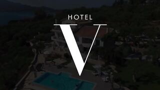 The insatiable guest Ginebra seduced the bartender of the hotel in a steamy BLACKED scene
