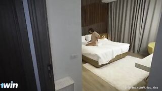 The guy is a master of the art of intimacy with women