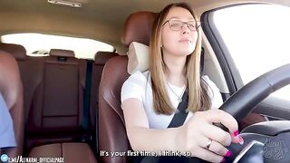 The more, the better! A hot stepmom surprises after driving lessons