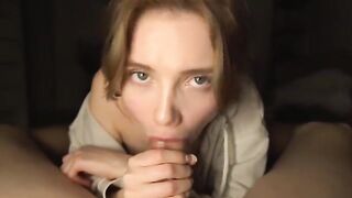 The girl had a sore throat, so she got a cumshot on her mouth