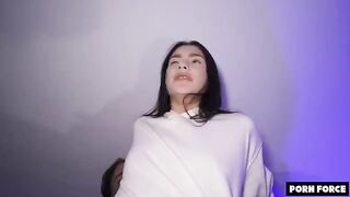 The hottest 18-year-old girl Matty has an extreme squirting orgasm!