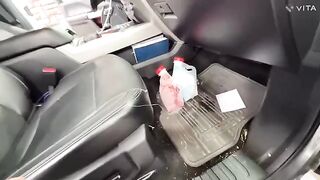 Guy met girl at the store in the hood, she loves anal