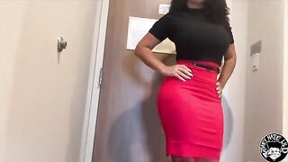 Latina MILF Valerie Kay does yoga with her bubble ass 