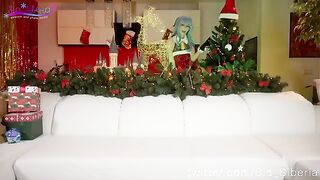 Merry Christmas with sweet Ganyu Sia Siberia in a sensual solo performance