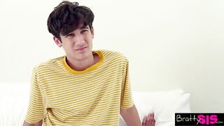 Step Sis "I wouldn't lick your dick even if it was the last one" S19:E6