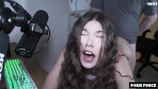 A good and quality porn video with a cute babe doing all the right things