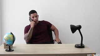 I had sex with the agent to show my cock’s might