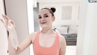 The guy broke his dick to my hot stepsister without a condom