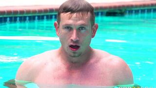I wanted to lie on the sunbed and got fucked by the pool