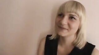 The young guy learned to do kuni with his girlfriend