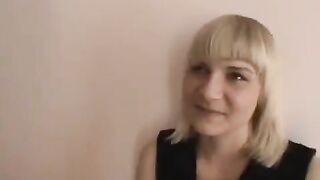 The young guy learned to do kuni with his girlfriend