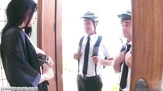 Two Jehovah’s witnesses fucked the hottest girl they saw