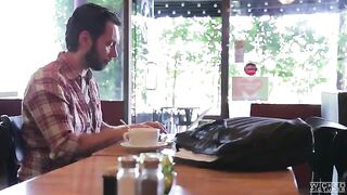 The guy picked up an Asian beauty from the cafe and fucked