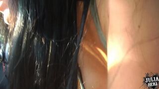 Blonde with big tits makes a blowjob in the car