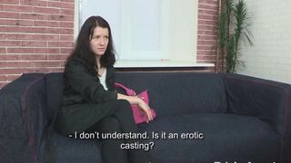 An agent fucked a girl for 700 euros at a casting session
