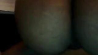 Girl tried to show her big ass to all interlocutors in the chat