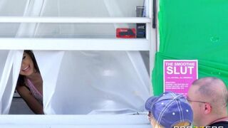 Fella fucked his girlfriend in a diner on wheels, a spicy 4K scene