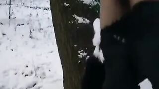 A cunning guy tried to freeze the cock and pussy of a girl in time