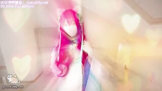 Ahri's mystery box: Nine-tailed fox's essence extraction, a sensual cosplay scene