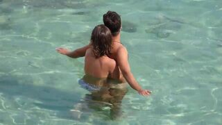 Finger-fucking a guy at sea bottom is the best sex