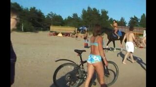 Barefoot fun on the beach, that's how it should be