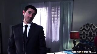 The man roughly fucked a beautiful whore in her mouth
