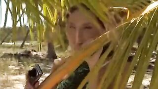 The couple fucked on the beach, making love in public place