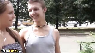 A guy licks the pussies of two sexy beauties in this hot HD eporn video