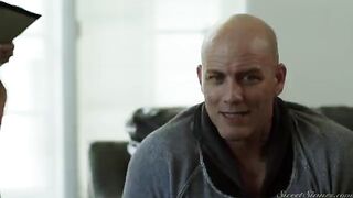 A mature woman gets fucked by her sex therapist in stunning HD